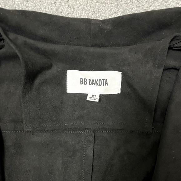 NWOT - BB Dakota Faux Suede Drape Front Jacket - Black - Size Medium - Picture 7 of 13